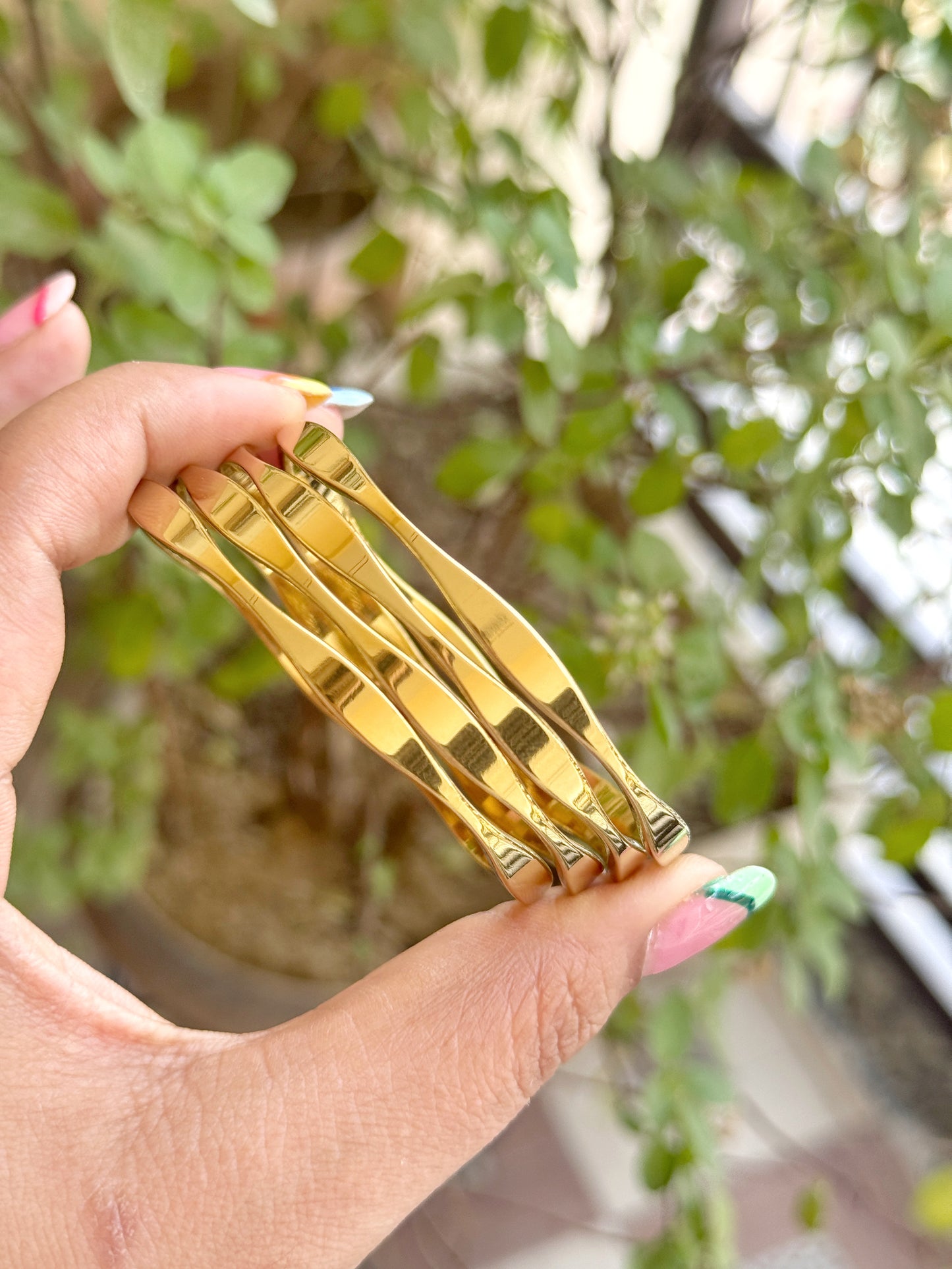 GOLDEN BANGLES