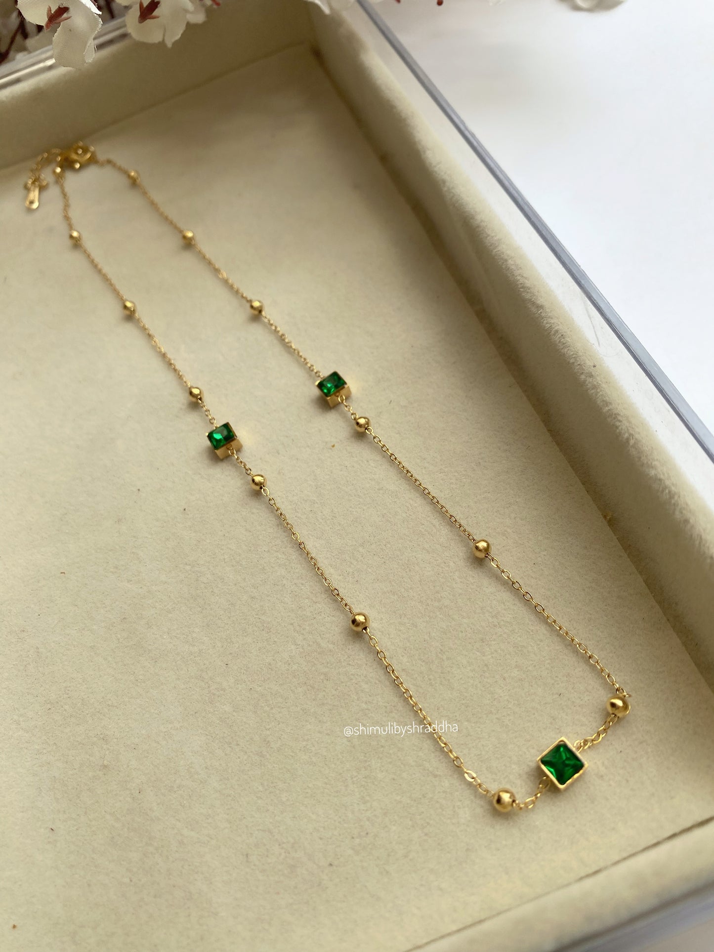 NANCY CHAIN