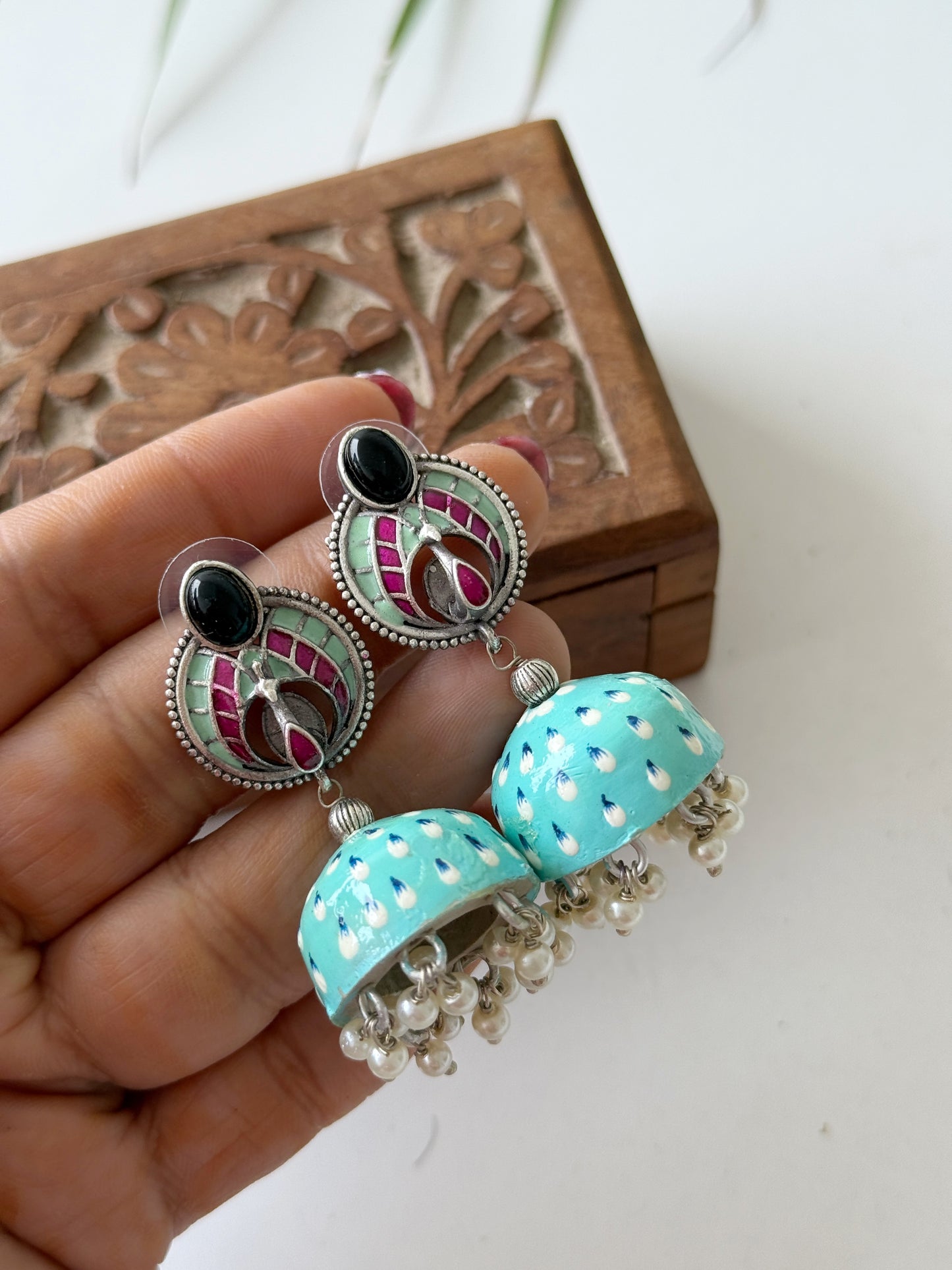 KAVERI JHUMKA
