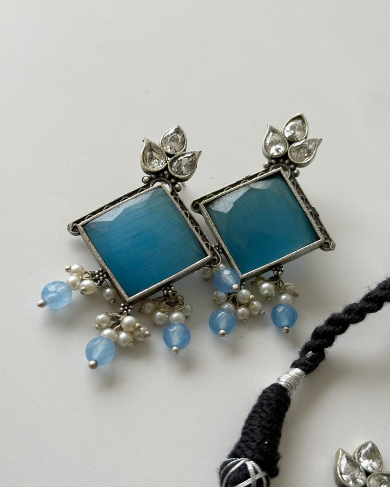 MEERA CHOKER SET