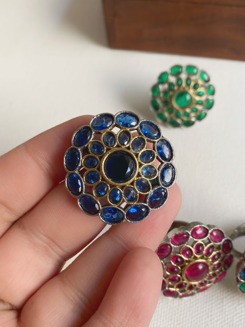 UMIKA DUAL TONE RINGS