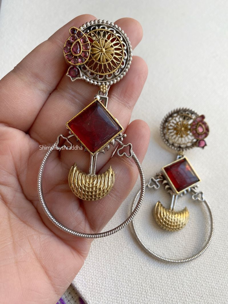 AMRITA DUAL TONE EARRINGS