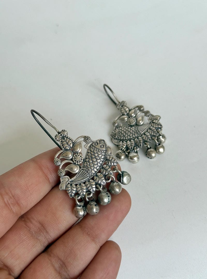SILVERLOOKALIKE FISH EARRINGS