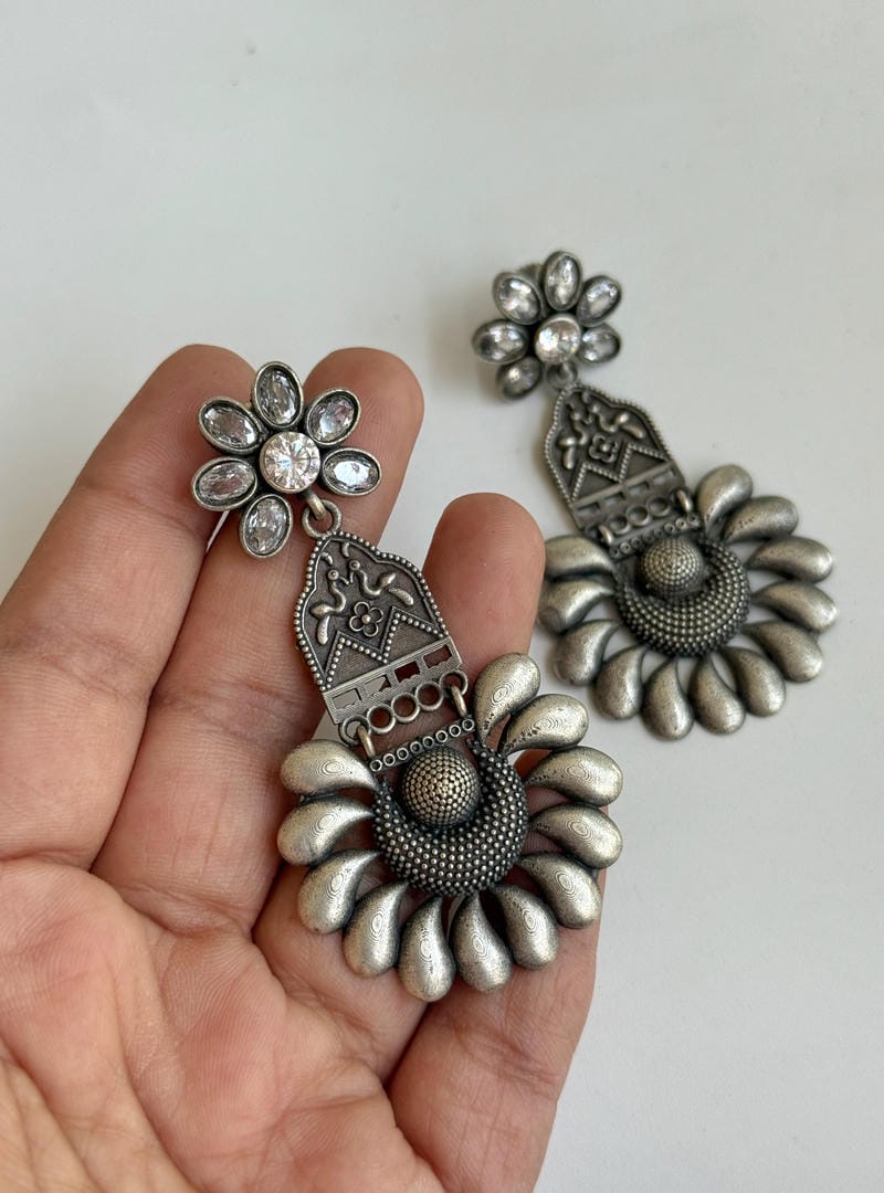 SILVERLOOKALIKE STONE WORK EARRINGS