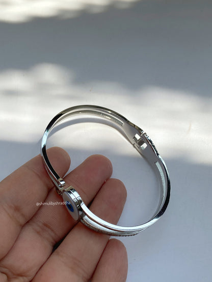 EMELIA EVIL EYE BRACELET