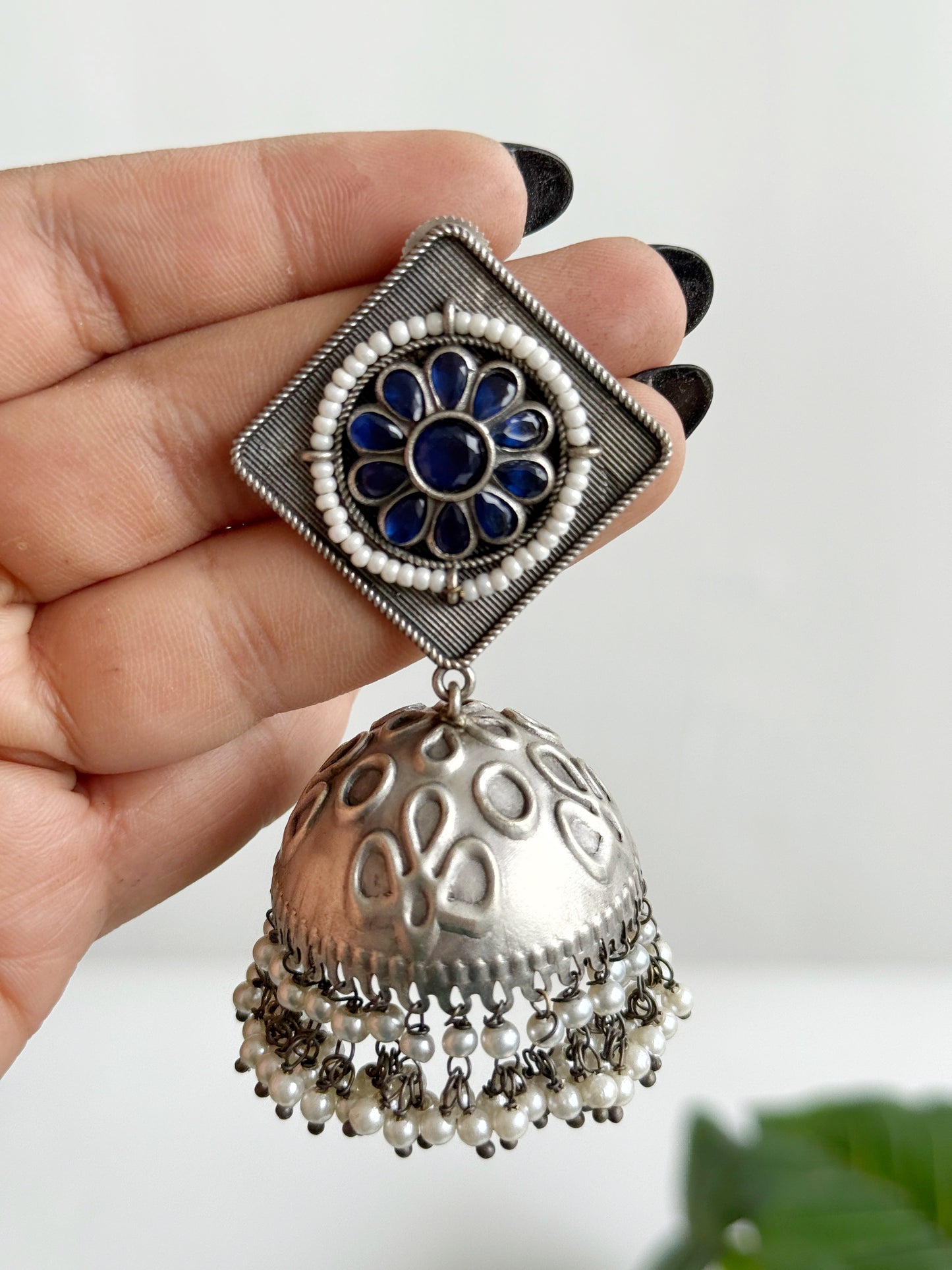 SANAM JHUMKA