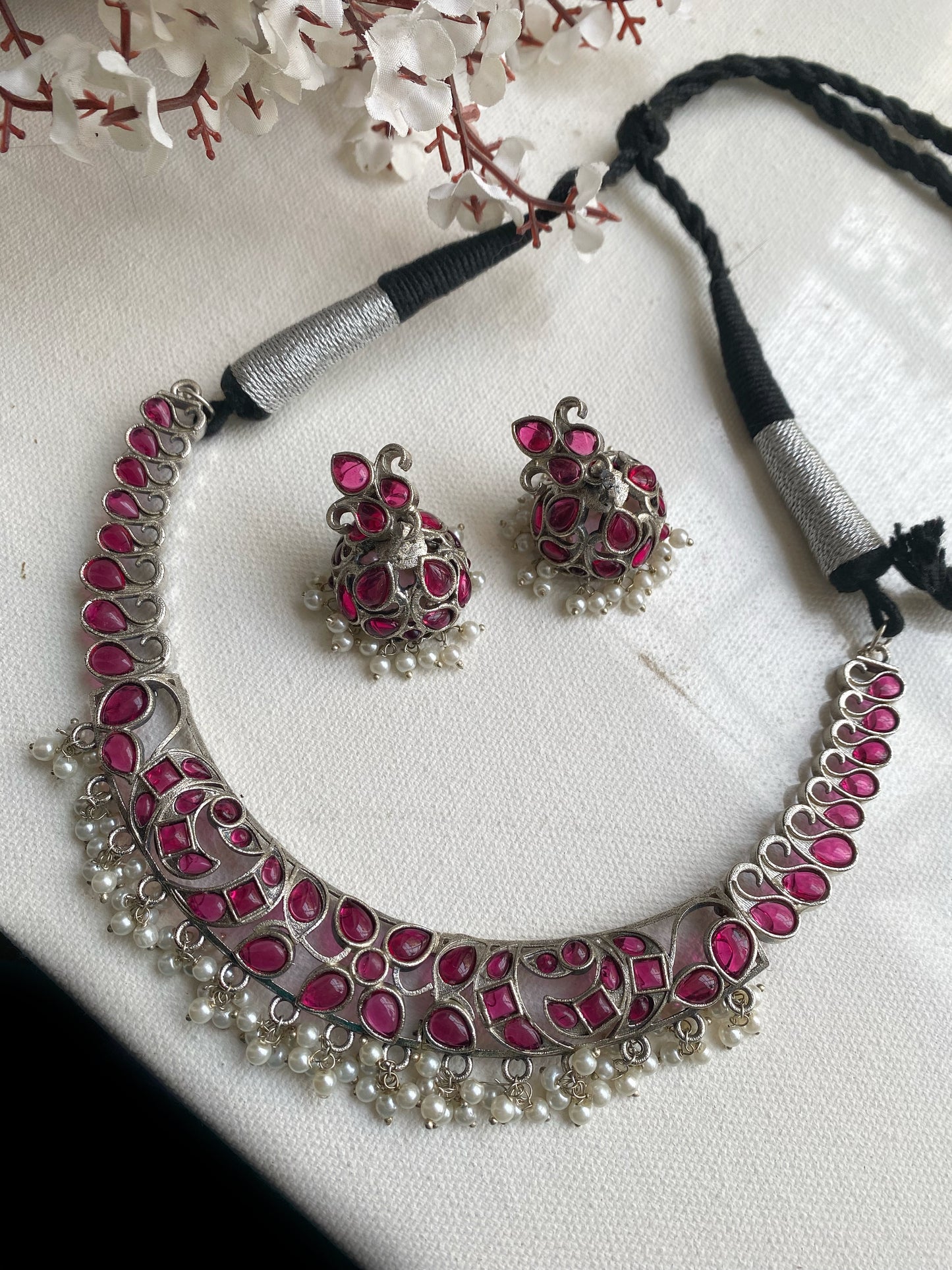 MEGHA NECKLACE SET