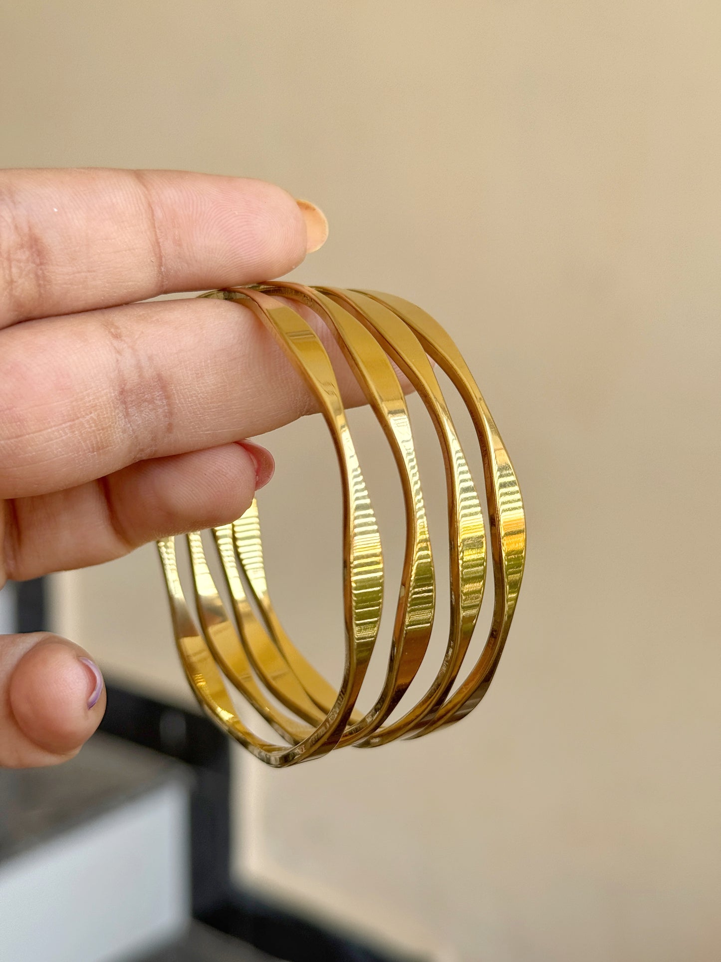 GOLDEN BANGLES