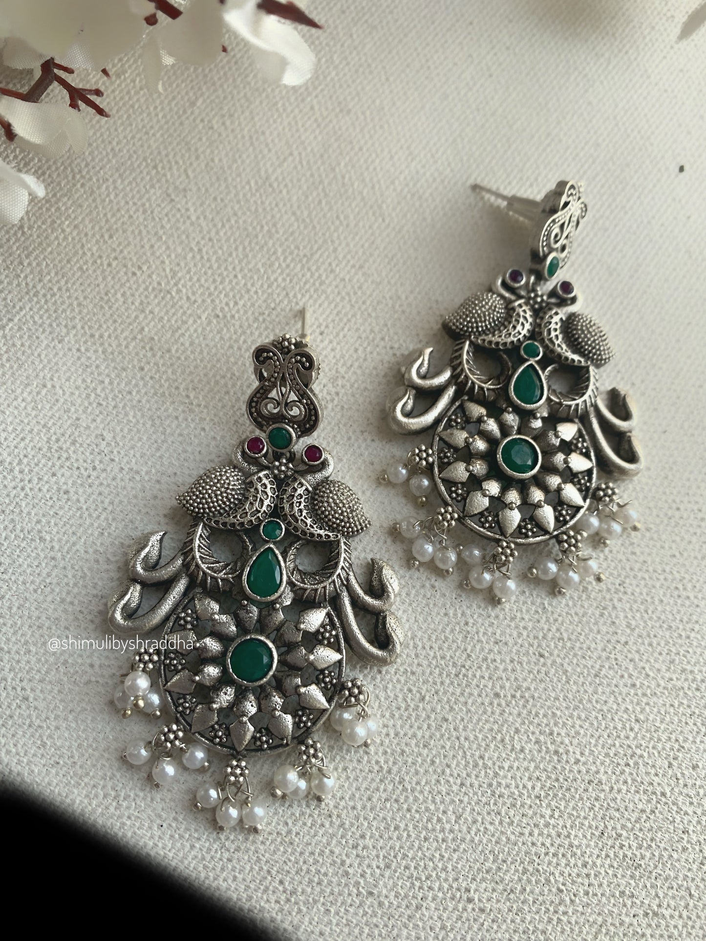 INDIRA STUDS