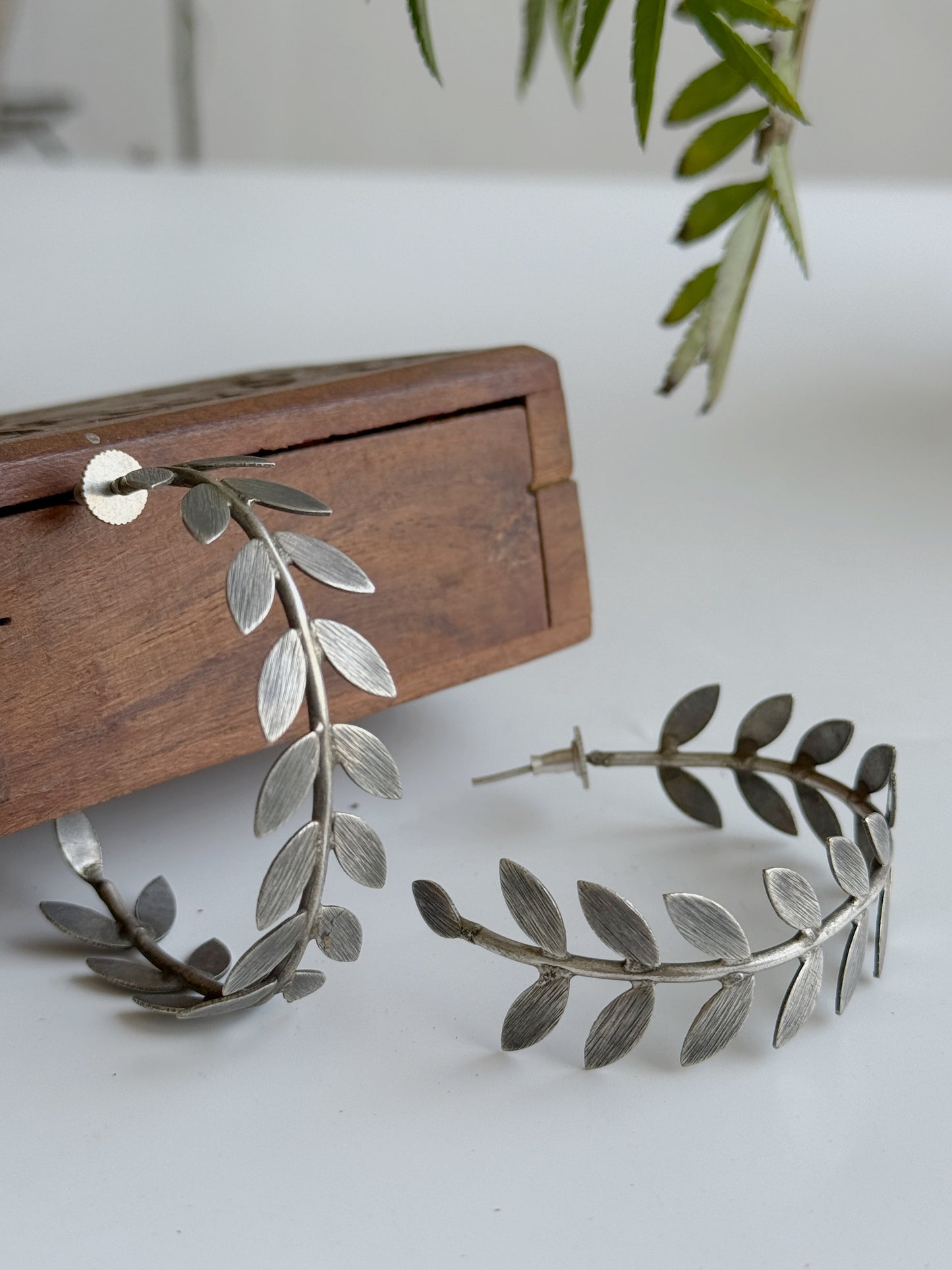 PRISHA HOOP EARRINGS