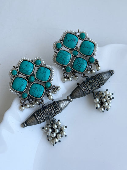 SULOCHANA OVERSIZED EARRINGS