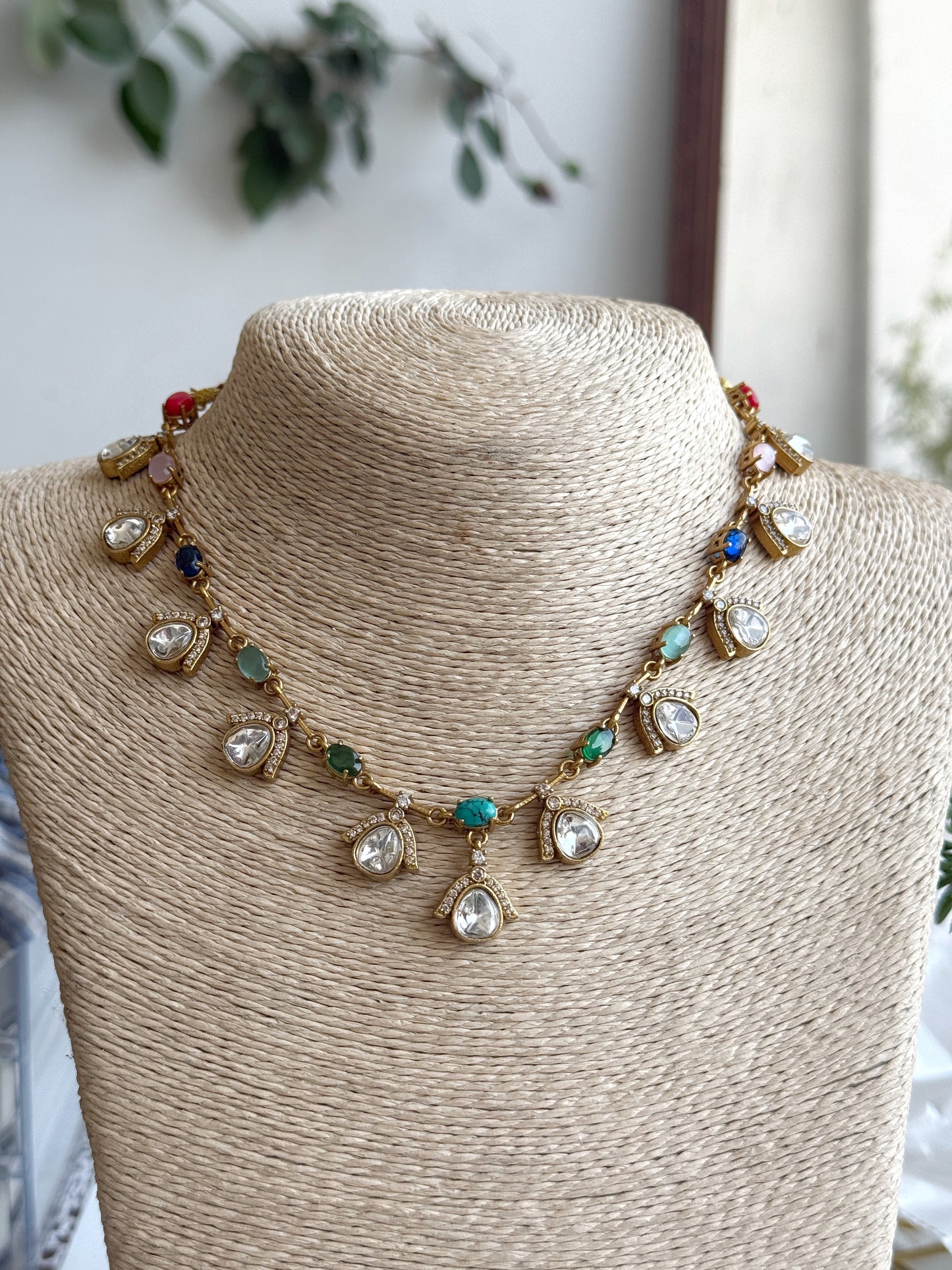 MADHURI NECKLACE SET