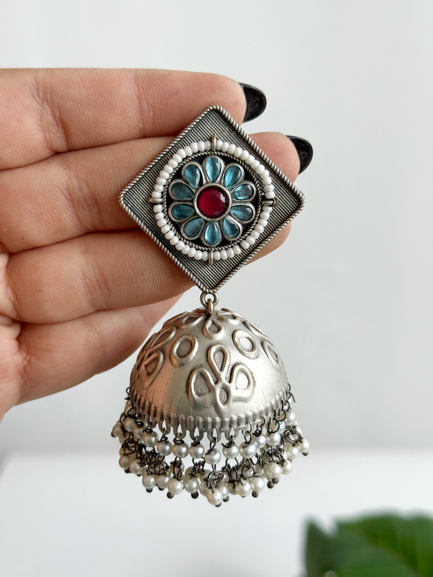 SANAM JHUMKA