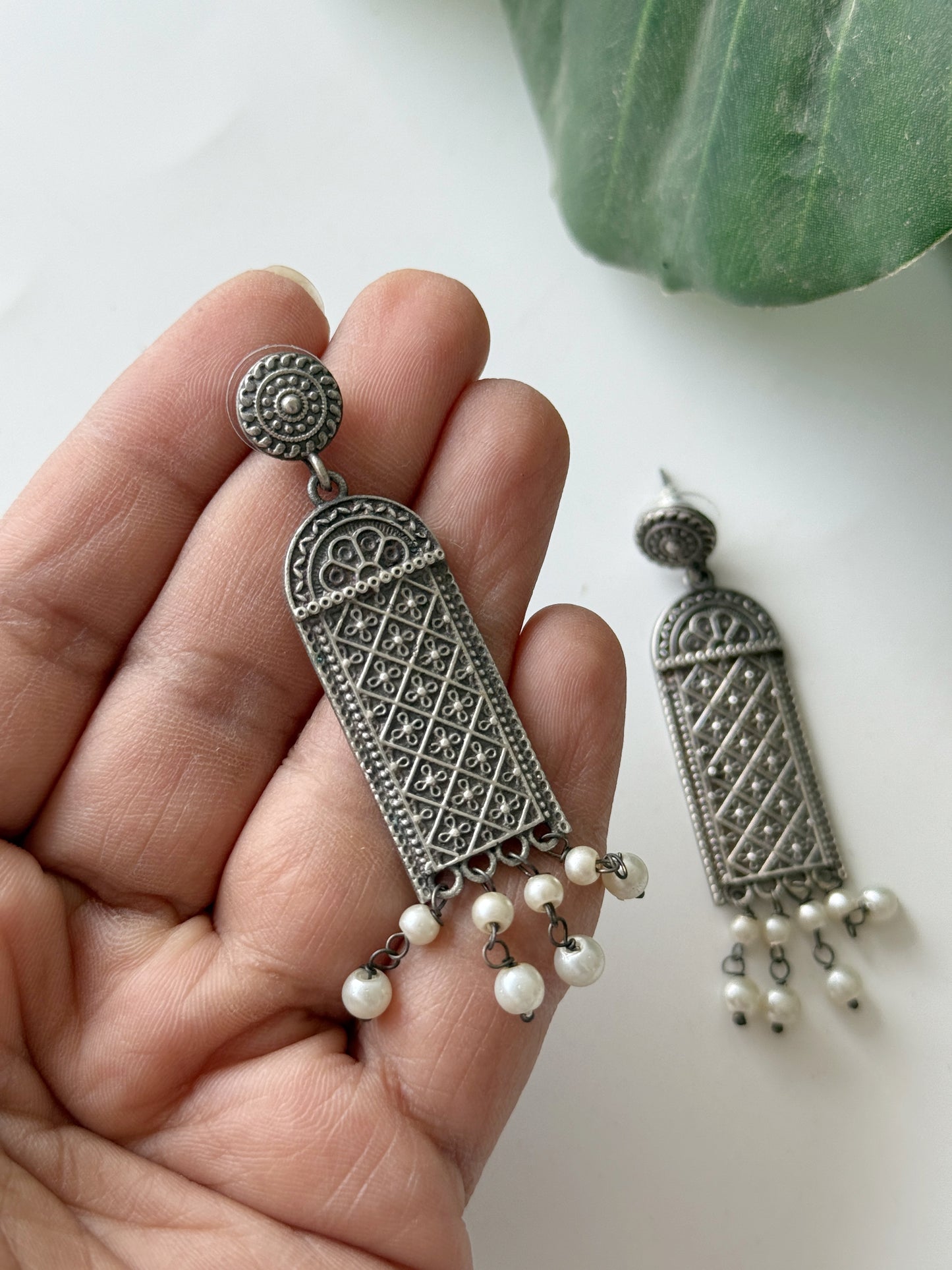 MINAR MINI EARRINGS