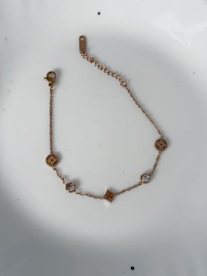 ELLA CHAIN BRACELET