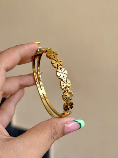 FIONA GOLDEN BRACELET