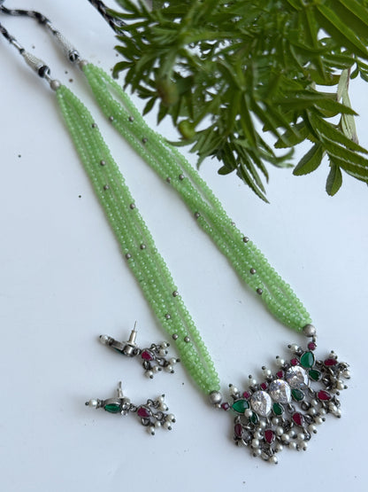 KAVISHA NECKLACE SET
