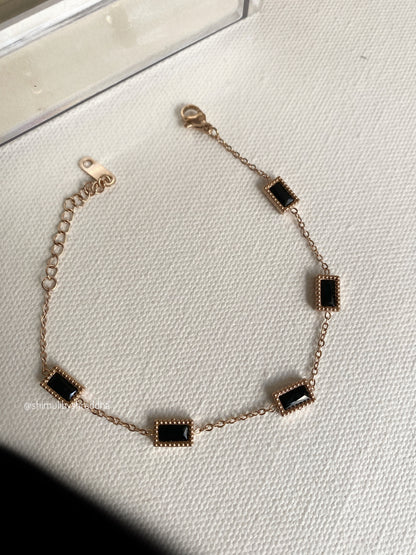 MAGNOLIA CHAIN BRACELET