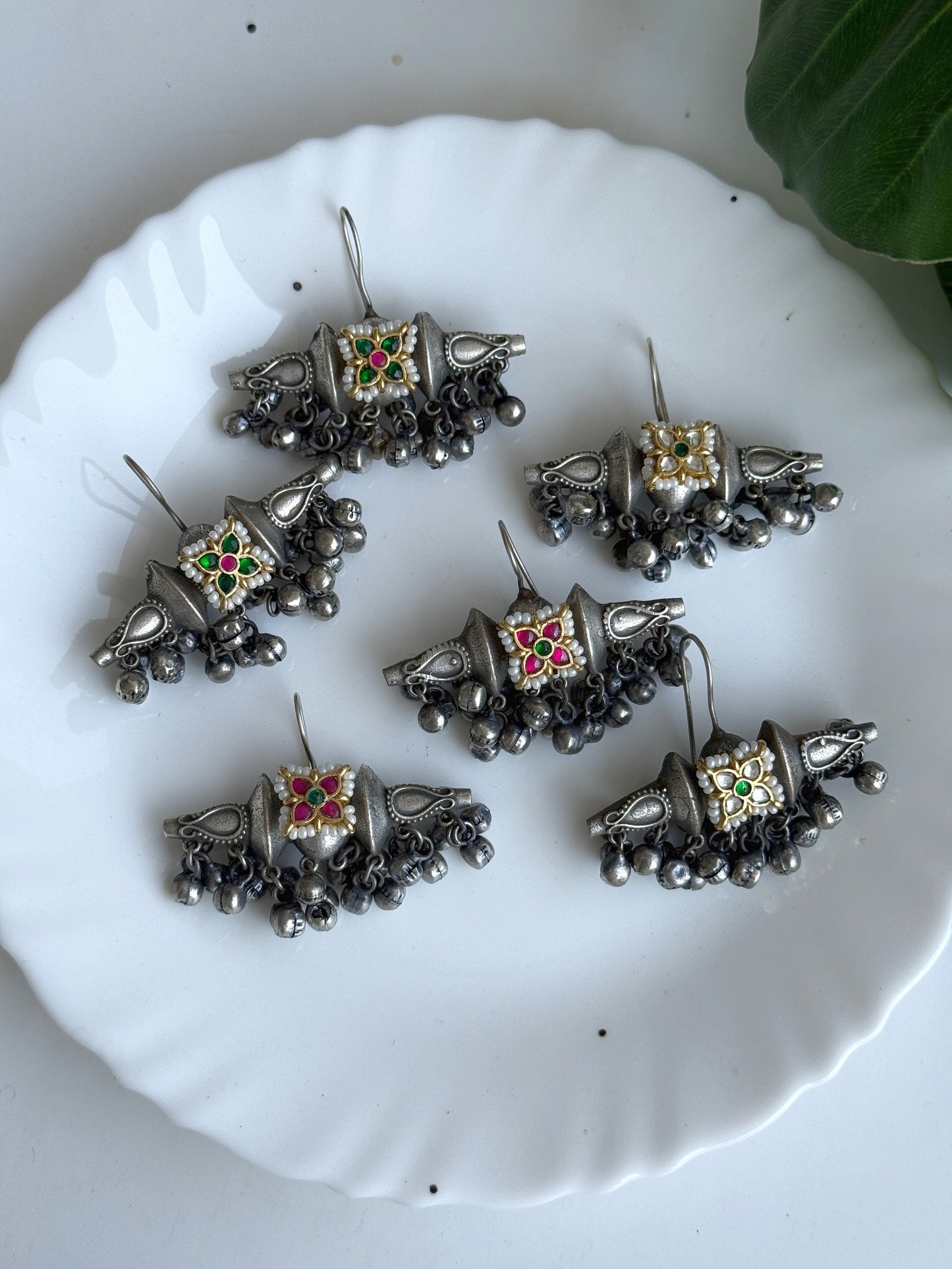 GUNJAN GHUNGHAROO FUSION EARRINGS