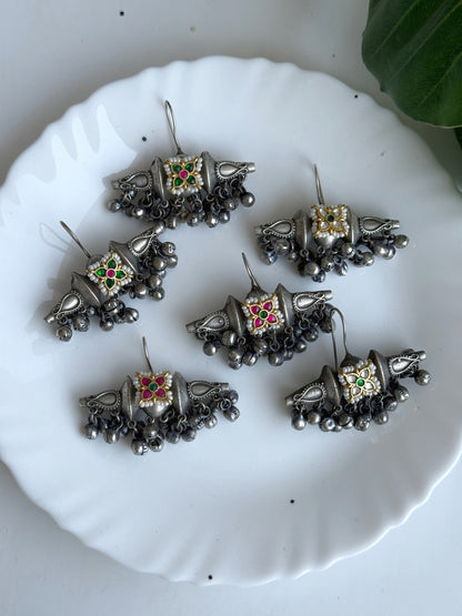 GUNJAN GHUNGHAROO FUSION EARRINGS