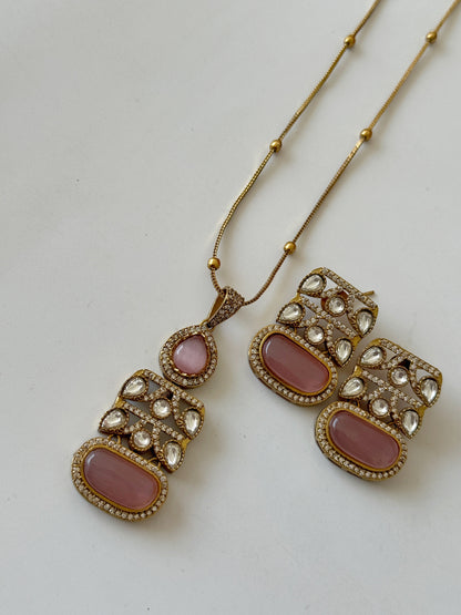 ANIDHYA NECKLACE SET