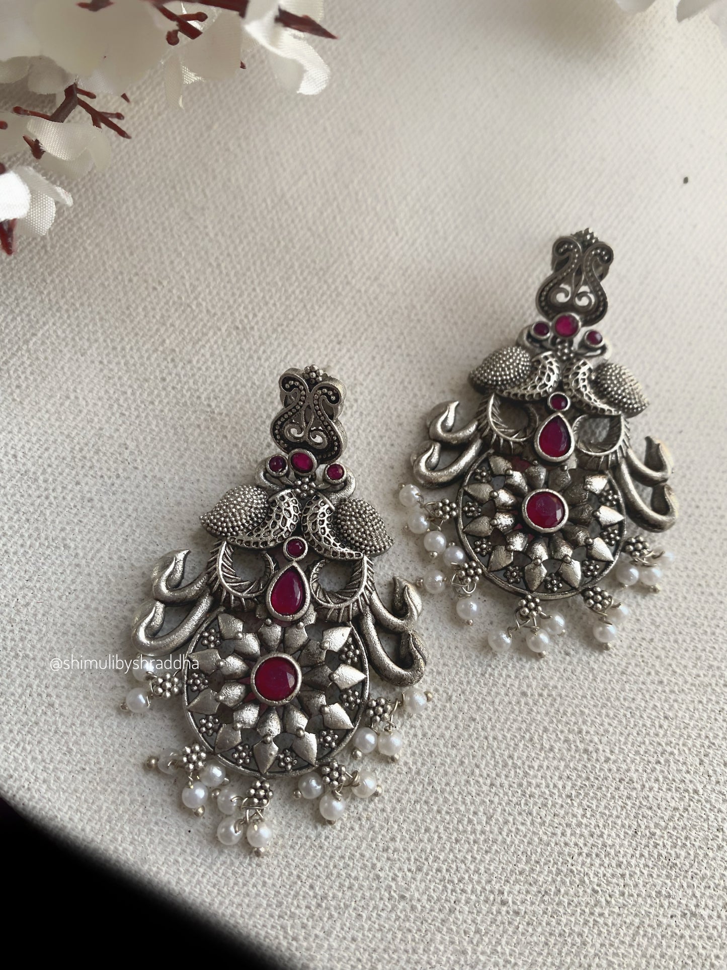 INDIRA STUDS