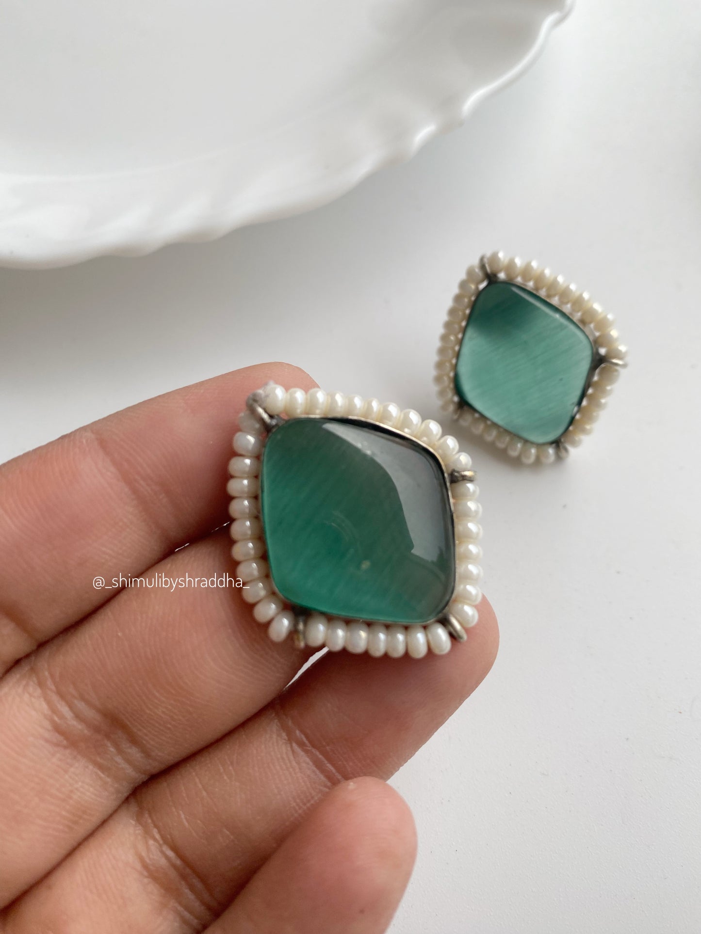 AKSHARA STUDS