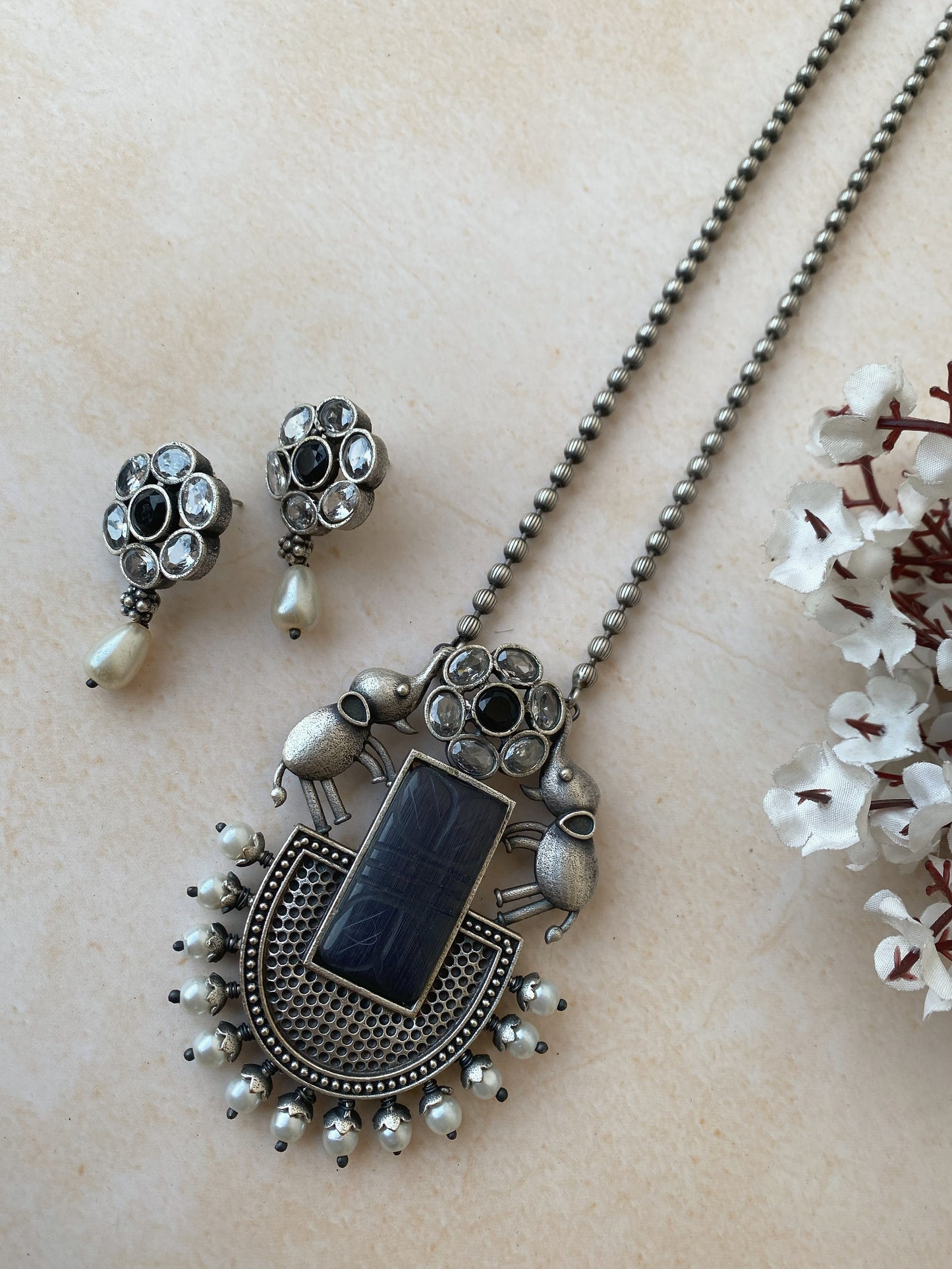 ELEPHANT PENDENT SETS