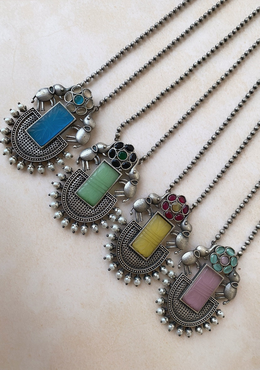 ELEPHANT PENDENT SETS
