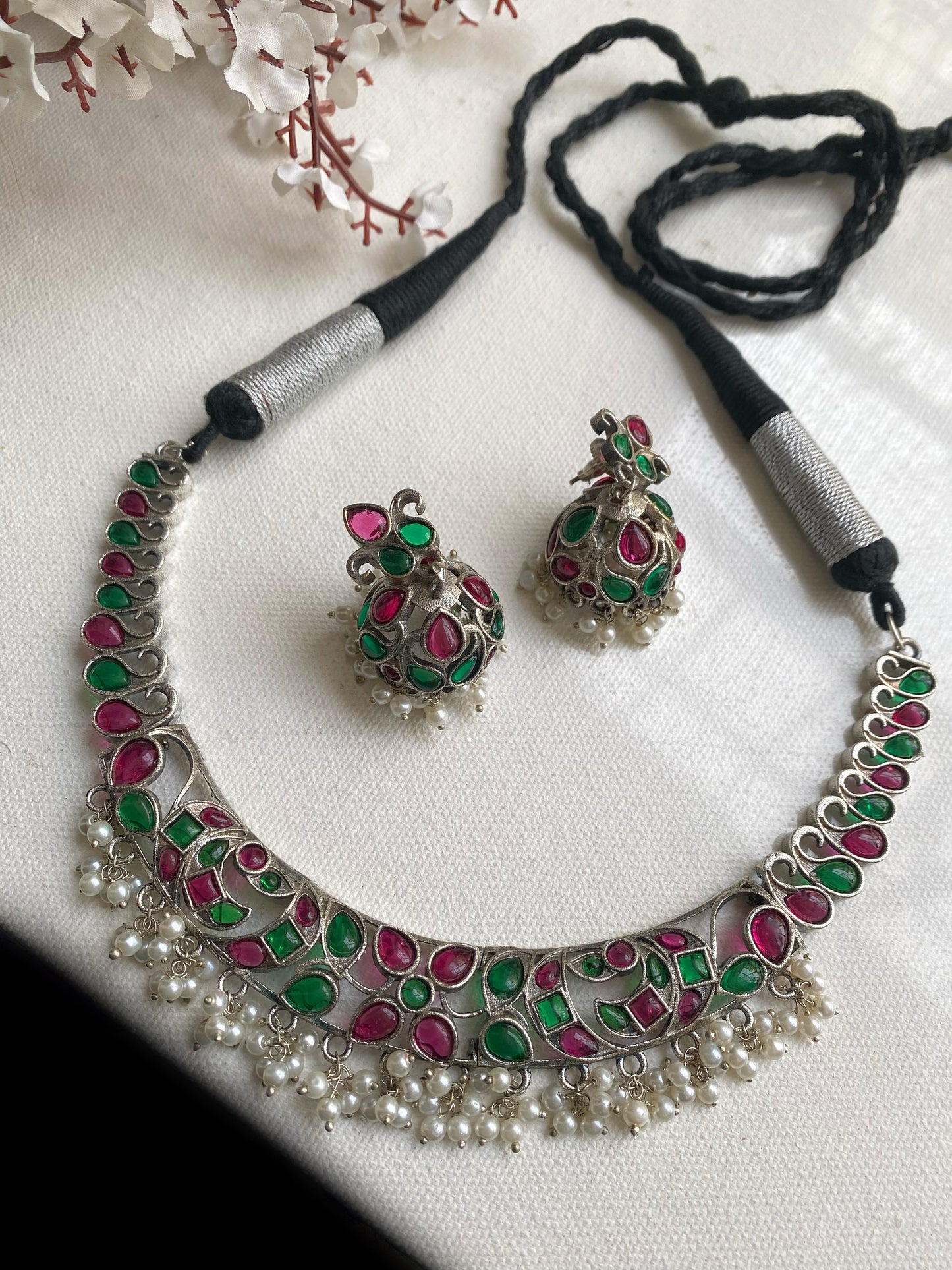 MEGHA NECKLACE SET