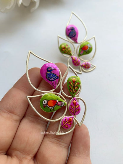 TOTA MAINA DANGLERS