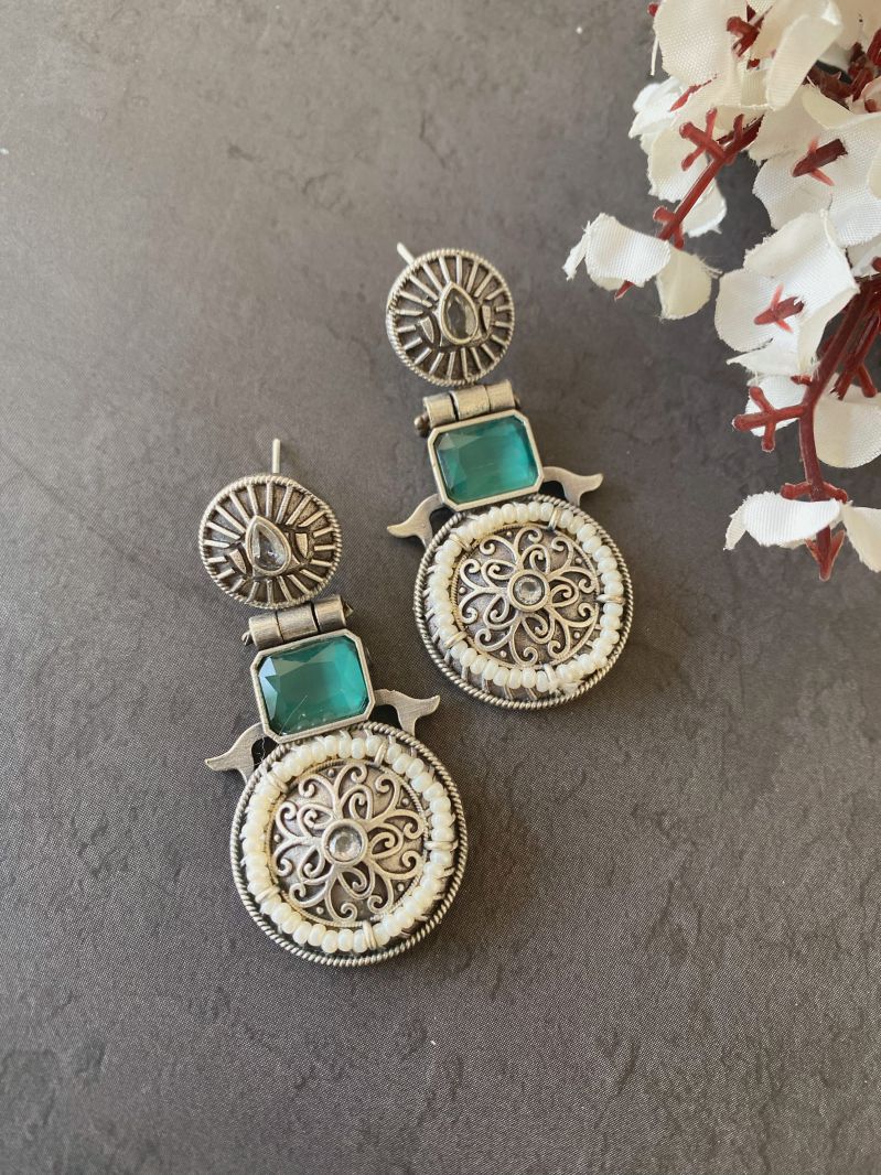 GATHIKA EARRINGS