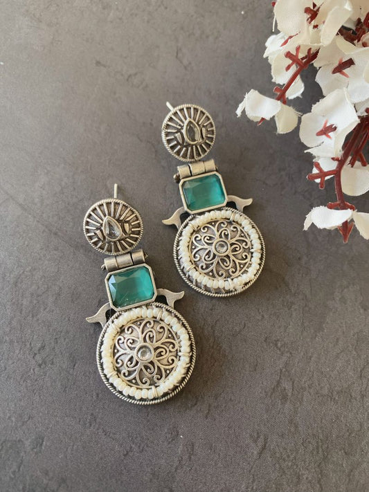 GATHIKA EARRINGS