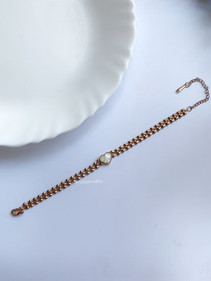 SINGLE HEART CHAIN BRACELET