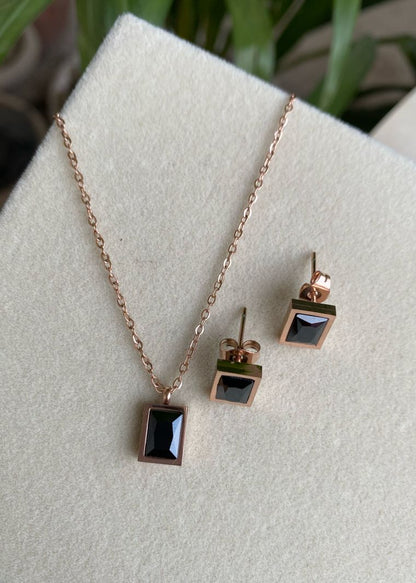 ALFA NECKLACE SET