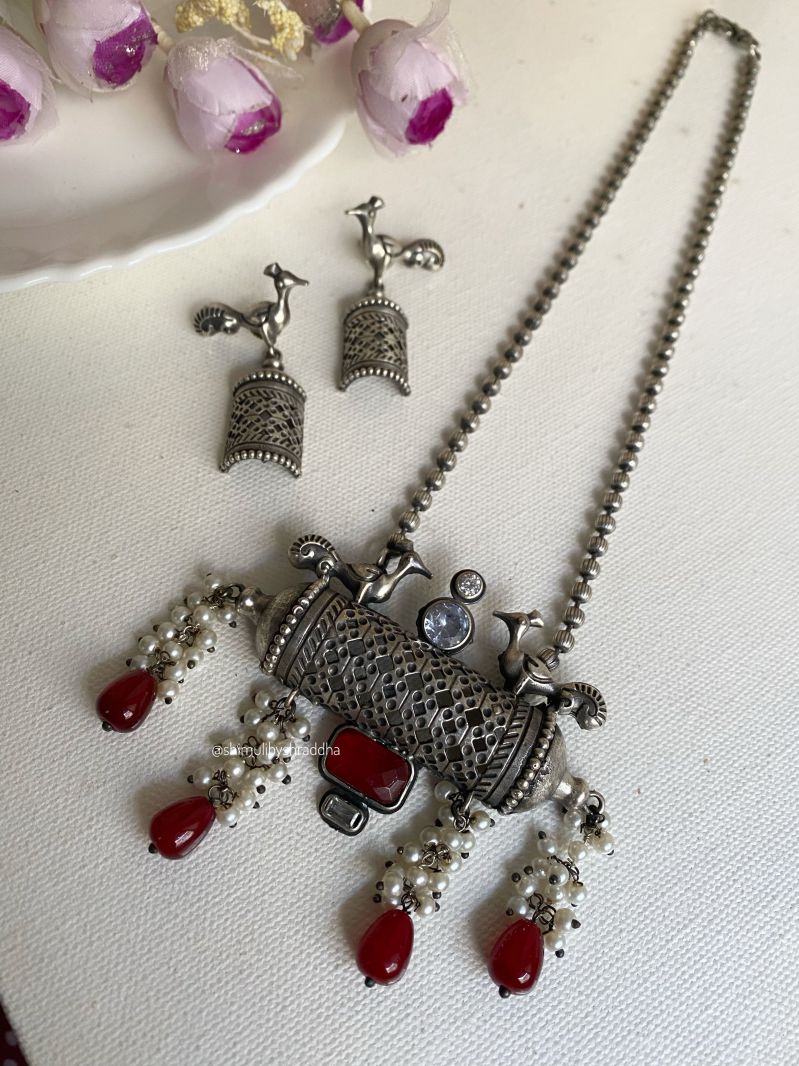 RAJNI NECKLACE SET