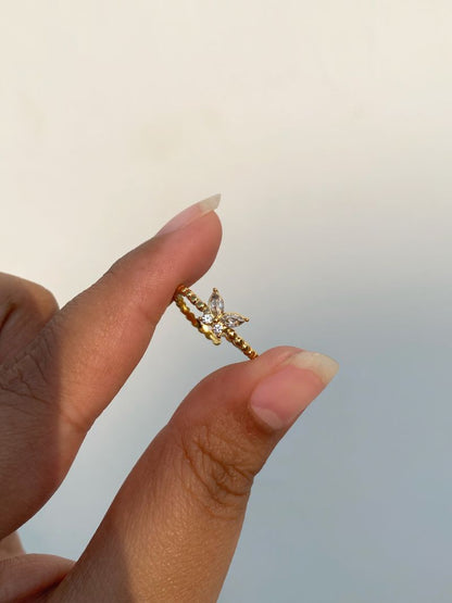 AMORE BUTTERFLY RING