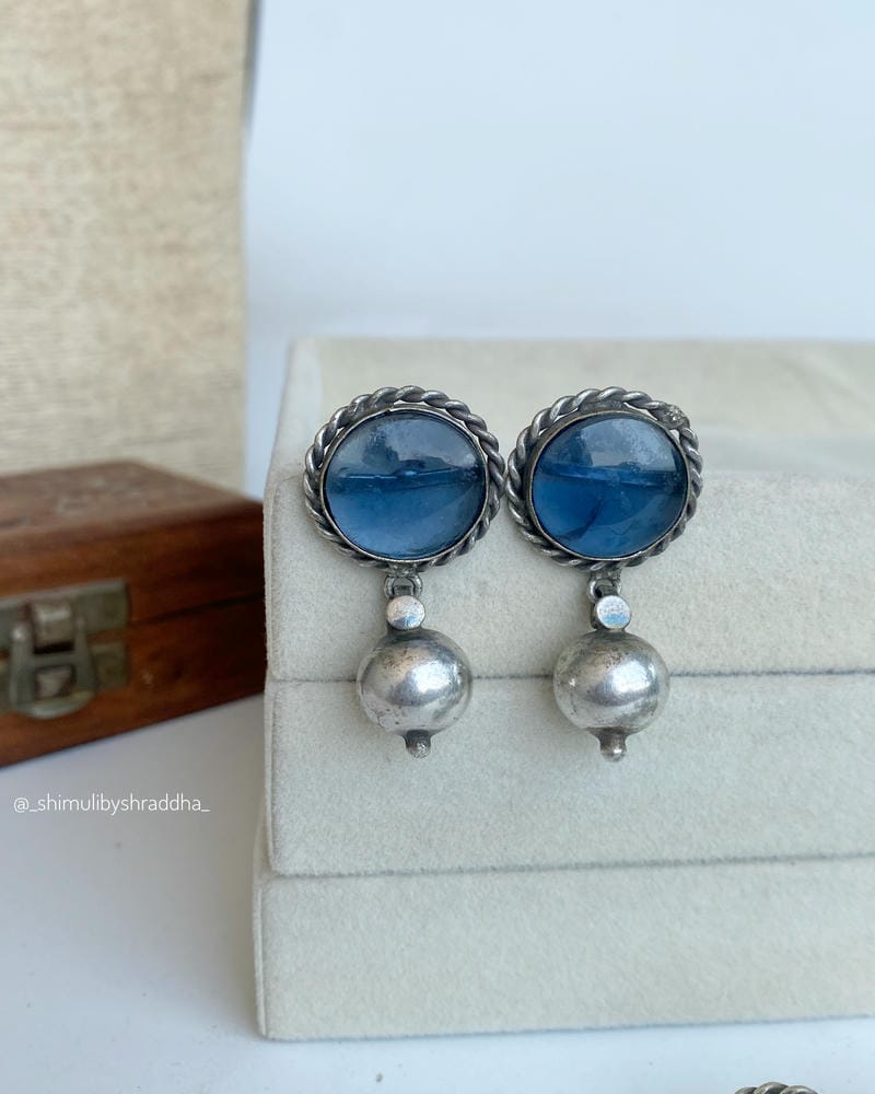 SWATI STUD EARRINGS