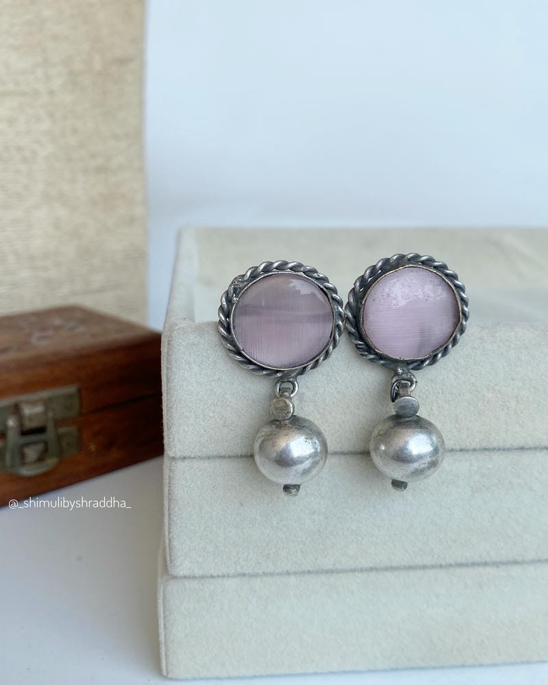 SWATI STUD EARRINGS