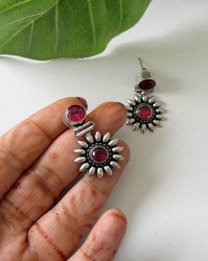 ANIKA STUDS