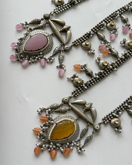 KAMYANI NECKLACE