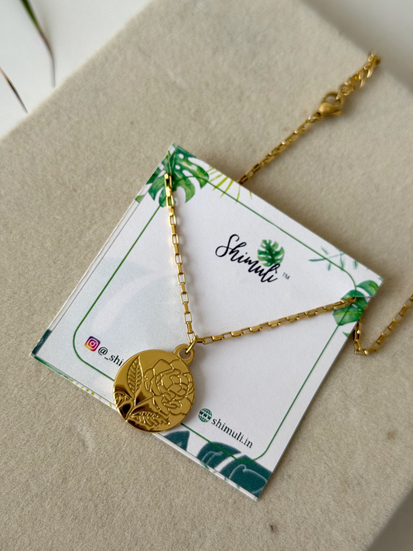 AIDEN ROSE CHAIN