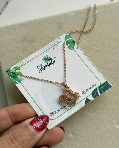 SKYE FLOWER CHAIN