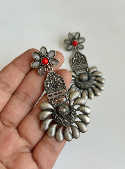 SILVERLOOKALIKE STONE WORK EARRINGS