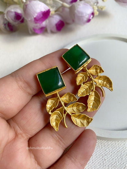 BRASS STONE DANGLERS
