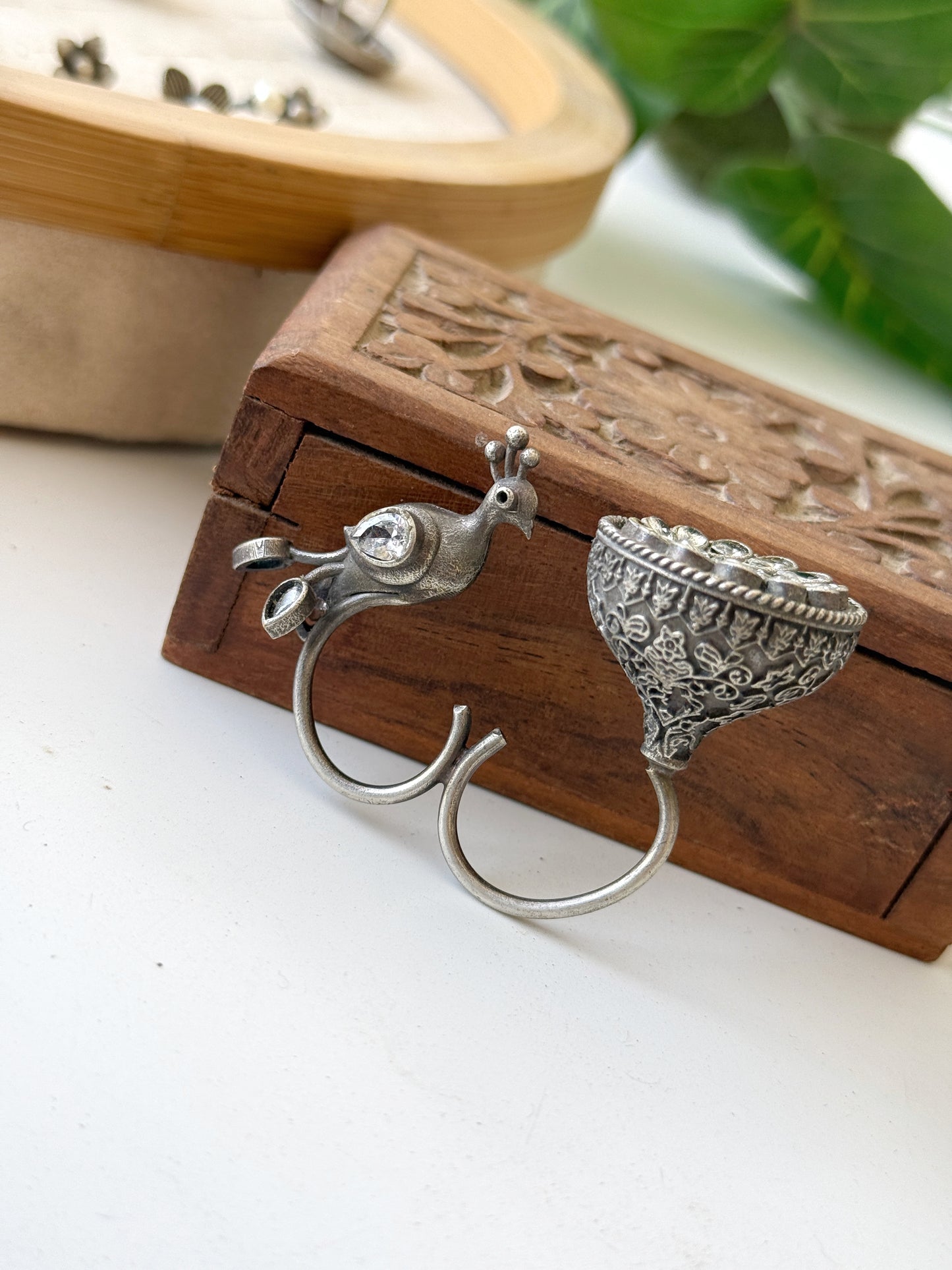 KARNIKA PEACOCK MULTI FINGER RING