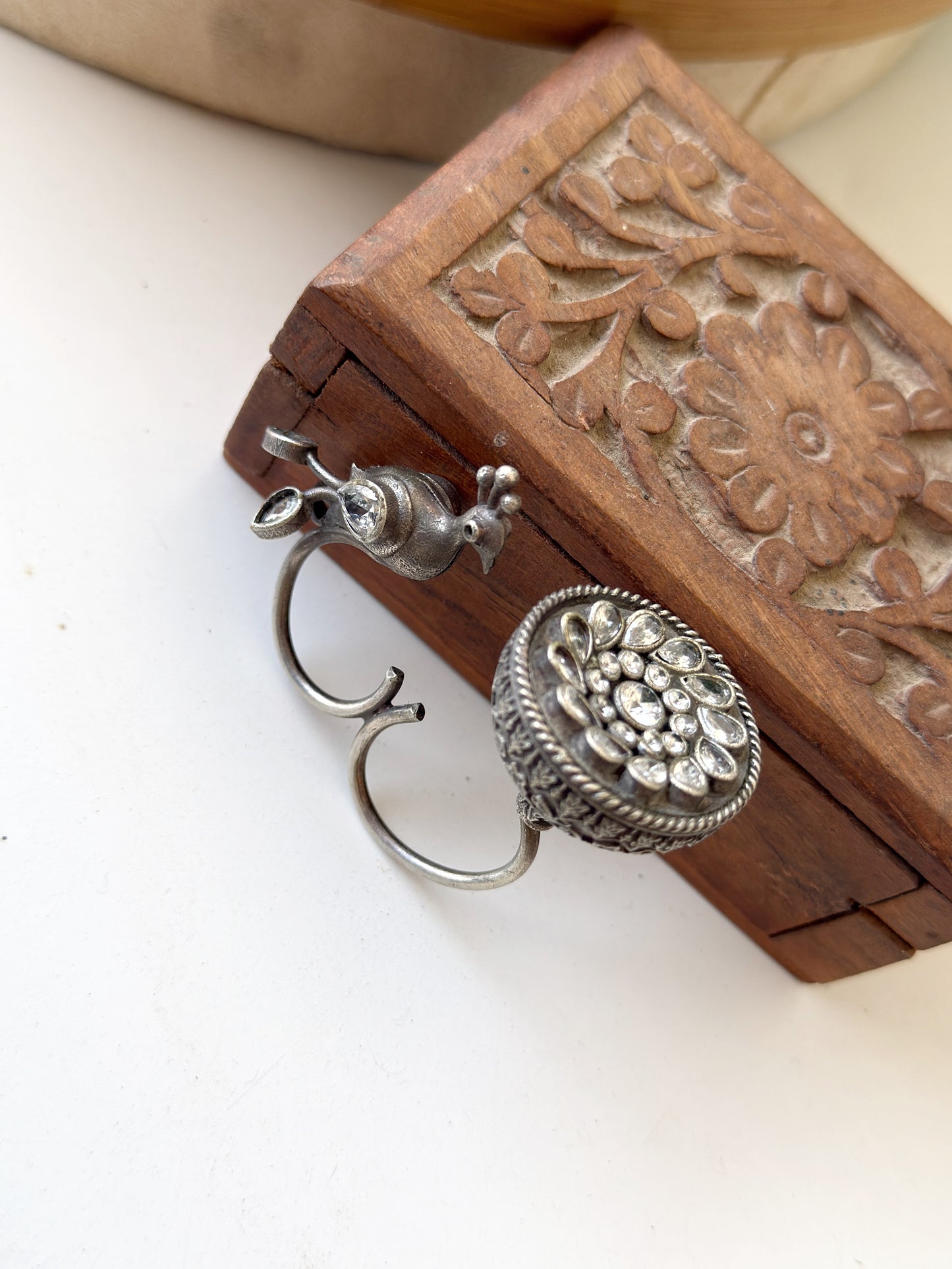 KARNIKA PEACOCK MULTI FINGER RING