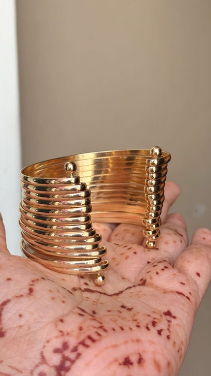 CUFF BRACELET