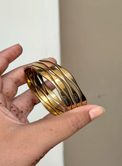 BANGLES SET OF 4PCS